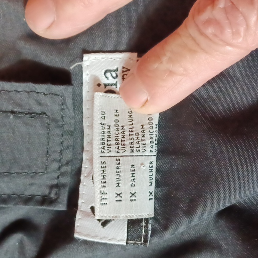 Columbia Womans Black & White Athletic WaterProof Wind Breaker Jacket 1XL - Picture 6 of 13